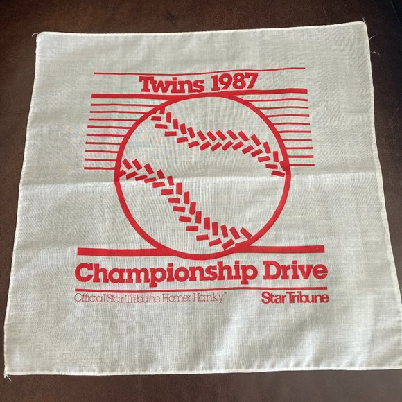 OFFICIAL MLB Minnesota Twins Championship Homer Hanky Hankie 1987 Star Tribune - Picture 1 of 2